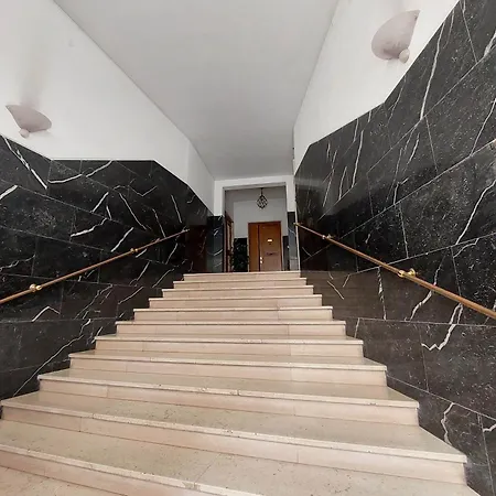 Boutique Con Ampia Terrazza - Citta Del Vaticano Lägenhet